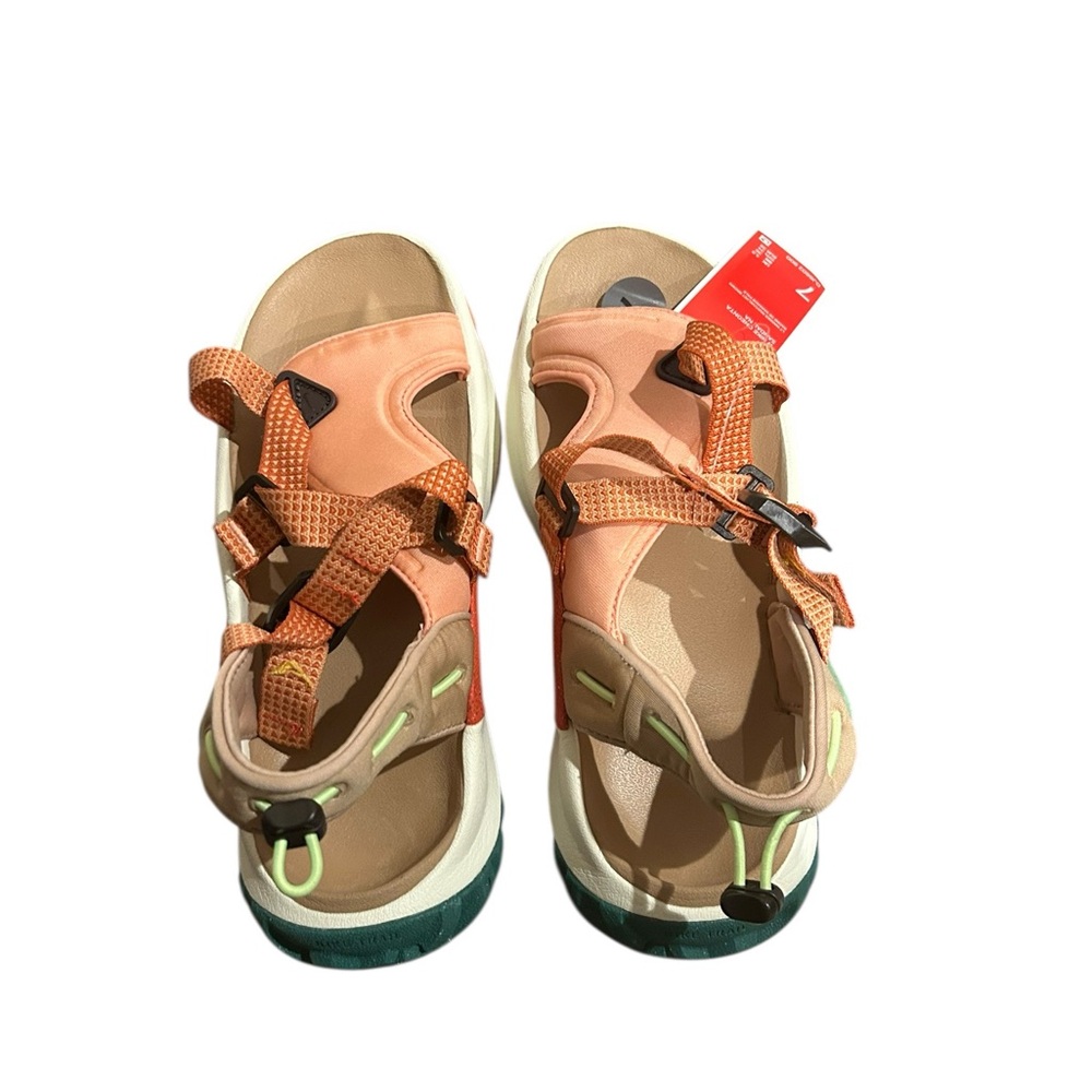 Nike Women's Oneonta Sandal size 7